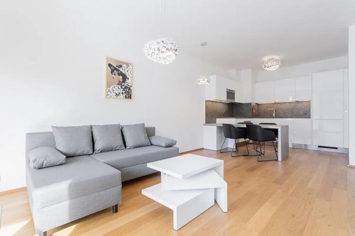Pronájem bytu 2+kk, Praha - Košíře, Naskové, 53 m2