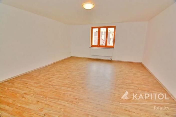 Pronájem bytu 2+kk, Moravská Třebová, nám. T. G. Masaryka, 97 m2