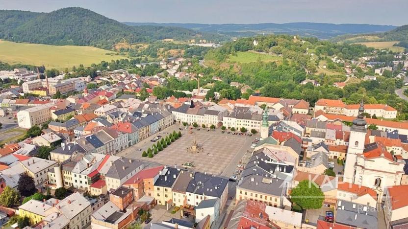 Pronájem bytu 2+kk, Moravská Třebová, nám. T. G. Masaryka, 97 m2