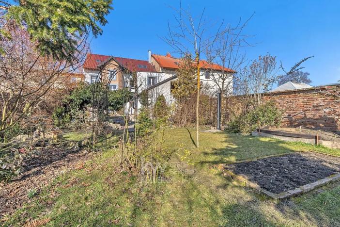 Prodej rodinného domu, Velim, Palackého, 270 m2