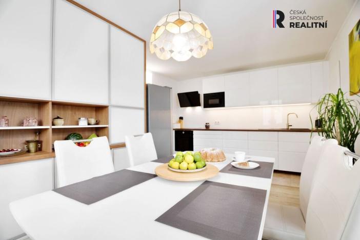 Prodej rodinného domu, Podbořany, Švermova, 157 m2