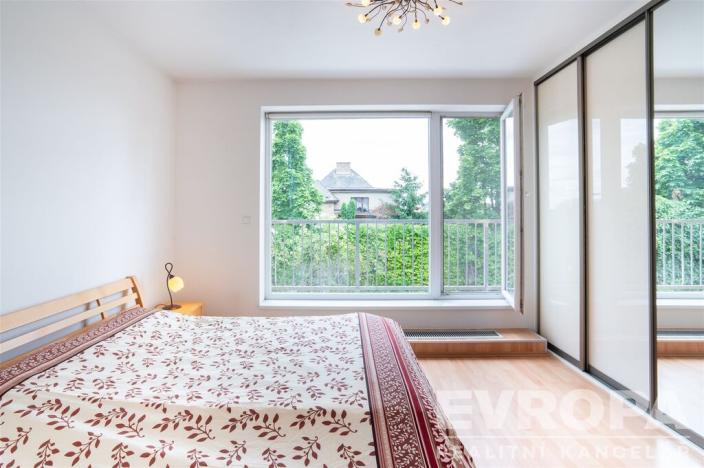 Prodej rodinného domu, Praha - Řeporyje, Dělená, 155 m2