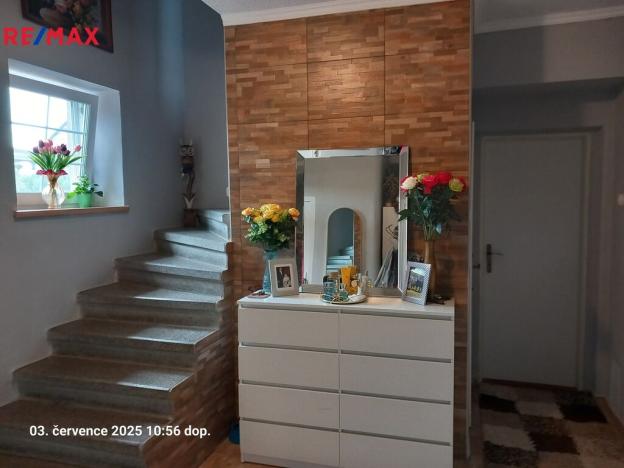 Prodej rodinného domu, Velký Vřešťov, 402 m2