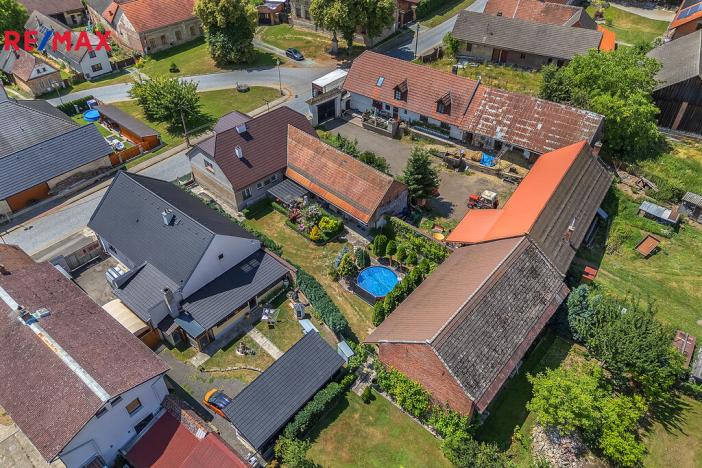 Prodej rodinného domu, Velký Vřešťov, 402 m2