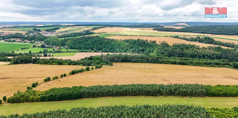 Prodej pole, Chrást, 11929 m2