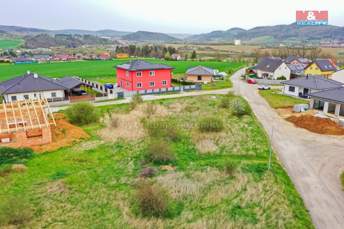 Prodej pozemku pro bydlení, Bavoryně - U Vodojemu, 1091 m2