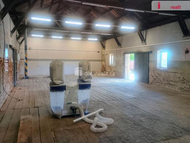 Pronájem skladu, Moravský Písek, Revoluční, 330 m2