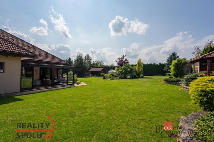 Prodej rodinného domu, Mokrovousy, 221 m2