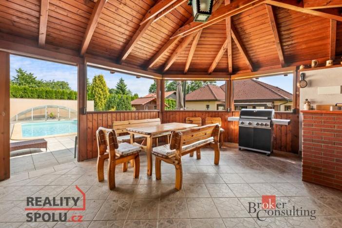 Prodej rodinného domu, Mokrovousy, 221 m2