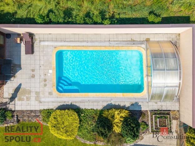 Prodej rodinného domu, Mokrovousy, 221 m2