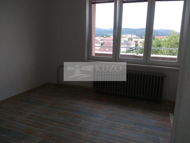 Pronájem bytu 1+kk, Chomutov, Čechova, 24 m2