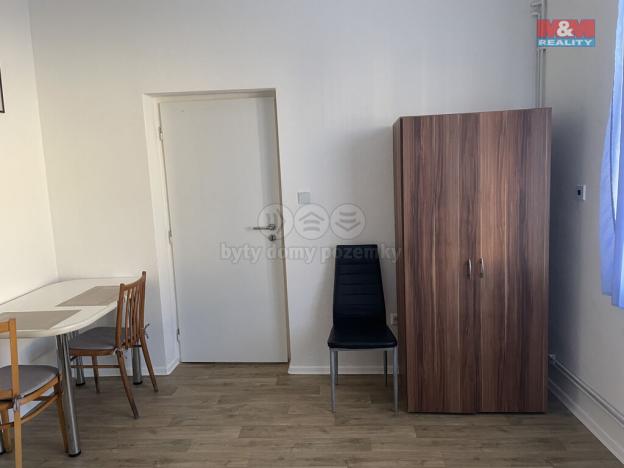 Pronájem obchodního prostoru, Olomouc - Neředín, Neředínská, 30 m2