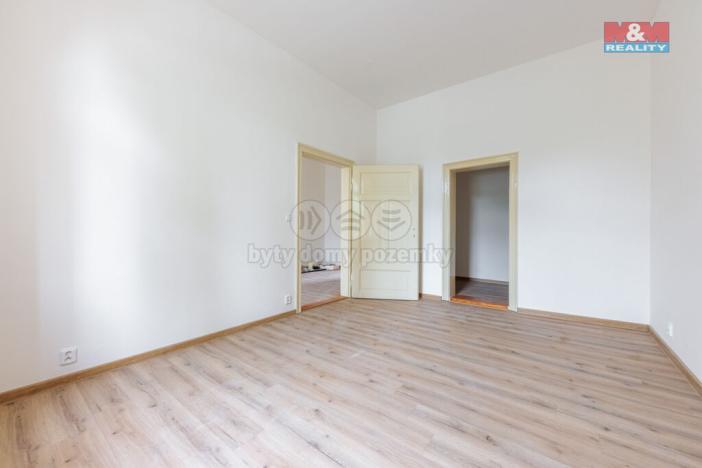 Prodej činžovního domu, Nejdek, náměstí Karla IV., 766 m2