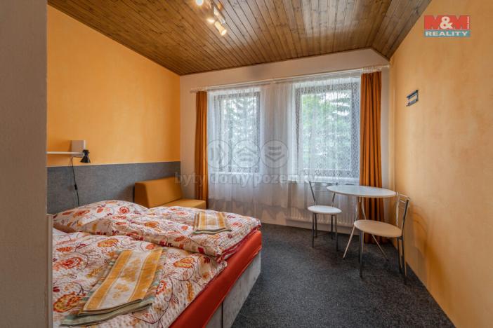 Prodej rodinného domu, Benecko, 224 m2