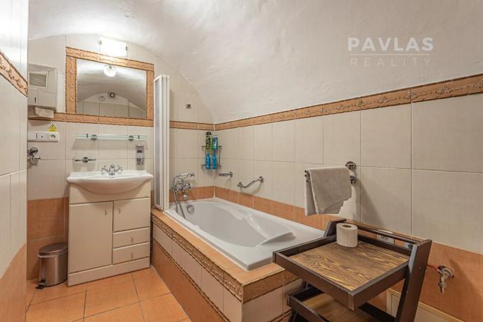 Prodej ubytování, Český Krumlov, Dlouhá, 125 m2