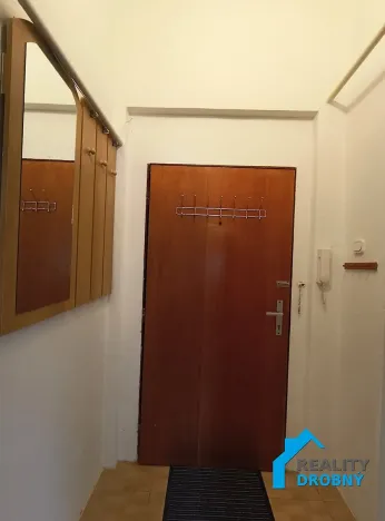 Prodej bytu 2+kk, Děčín, Sládkova, 52 m2