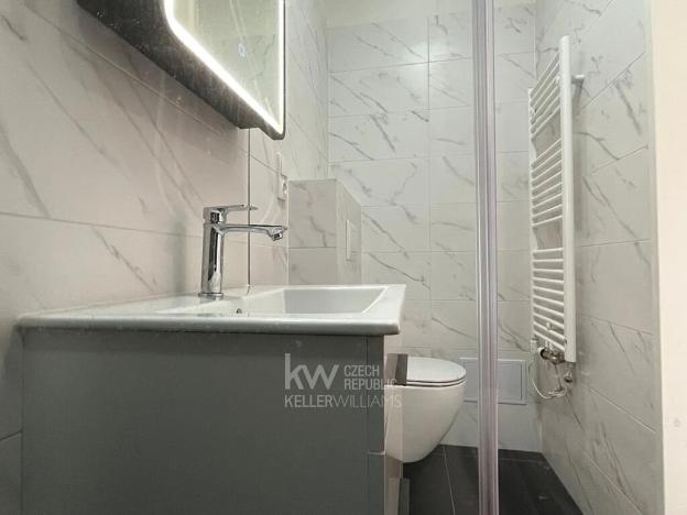 Pronájem bytu 2+kk, Praha - Břevnov, 8. listopadu, 81 m2