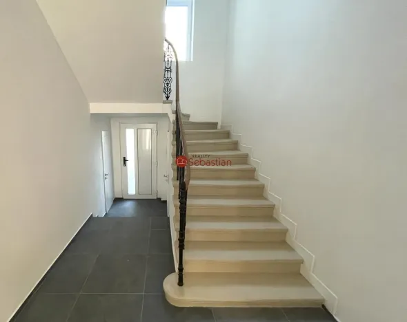 Pronájem bytu 1+kk, Hořice, 17 m2