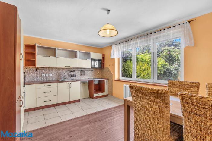 Prodej rodinného domu, Křepice, 244 m2