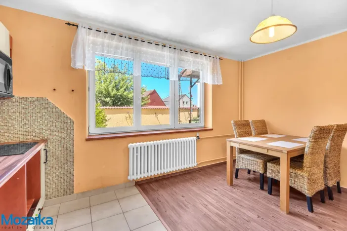 Prodej rodinného domu, Křepice, 244 m2