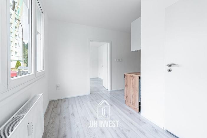 Prodej bytu 3+1, Loučovice, 65 m2