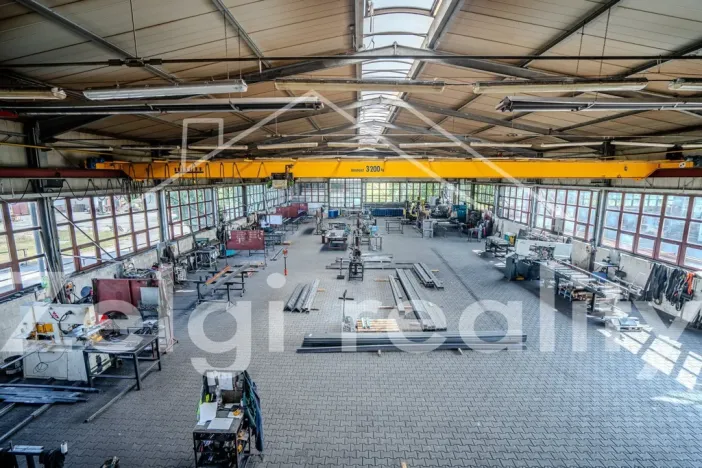 Pronájem skladu, Valtice, Zámek, 1192 m2