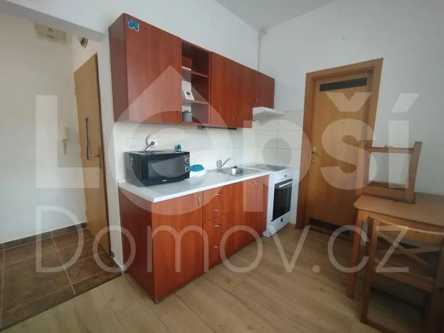 Prodej bytu 1+kk, Jeseník, Lipovská, 24 m2