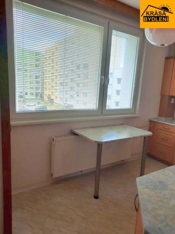 Prodej bytu 3+1, Lutín, 70 m2