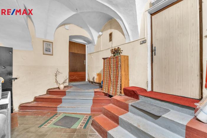 Prodej činžovního domu, Hostinné, Náměstí, 420 m2