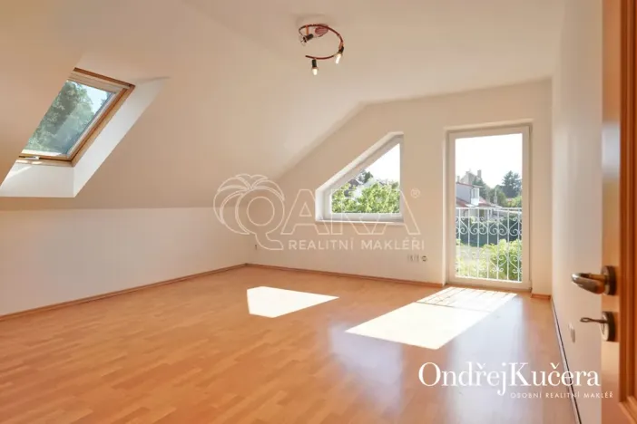 Prodej rodinného domu, Brandýs nad Labem-Stará Boleslav - Brandýs nad Labem, Na dolence, 435 m2