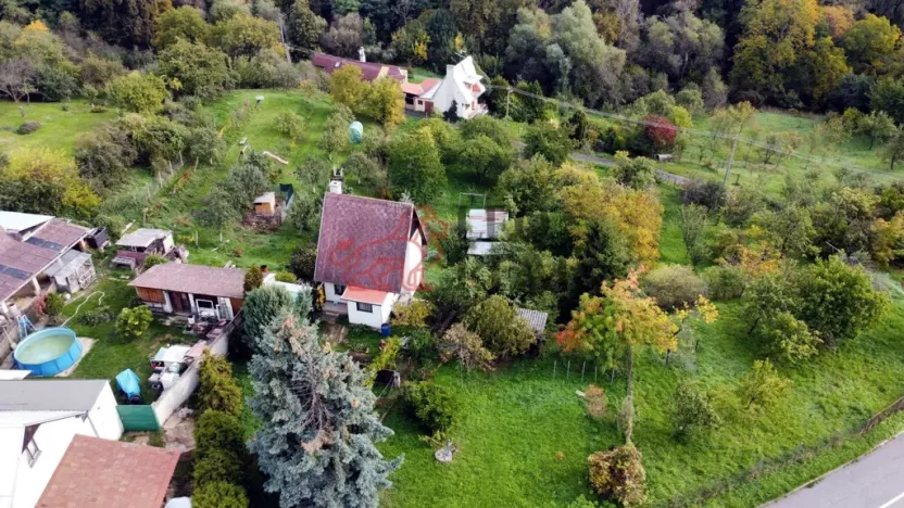 Prodej zahrady, Újezdec, 104 m2