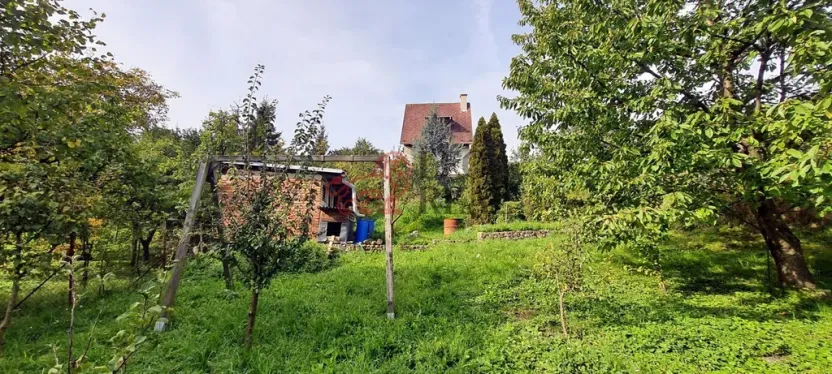 Prodej zahrady, Újezdec, 104 m2