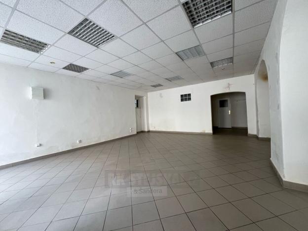 Pronájem obchodního prostoru, Trhové Sviny, Nové město, 35 m2