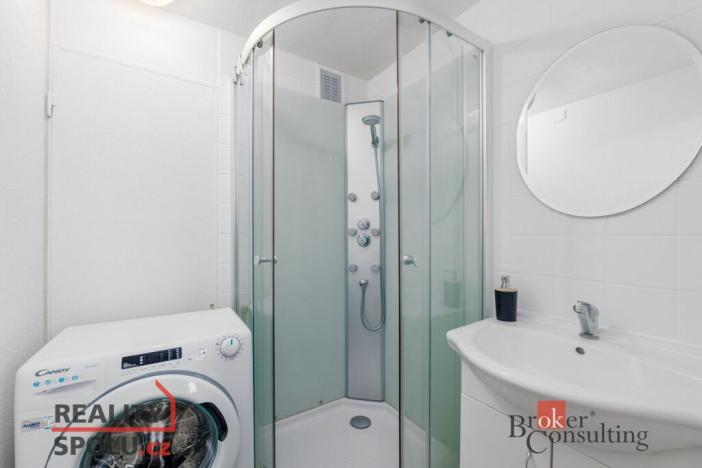 Prodej bytu 4+1, Mariánské Lázně - Úšovice, Kubelíkova, 85 m2