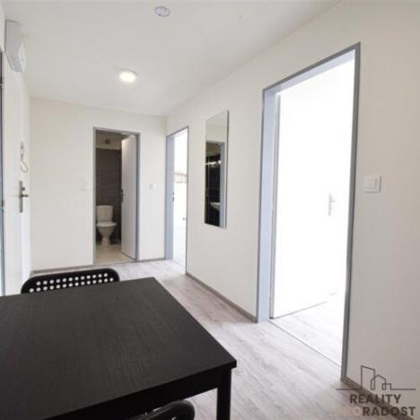 Pronájem bytu 2+1, Brno, Václavská, 33 m2