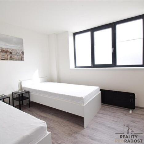 Pronájem bytu 2+1, Brno, Václavská, 33 m2