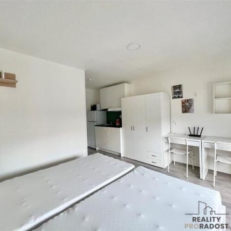 Pronájem bytu 2+1, Brno, Václavská, 33 m2