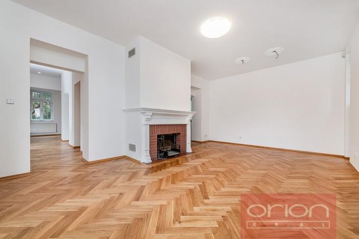Pronájem rodinného domu, Praha - Smíchov, U Nesypky, 290 m2