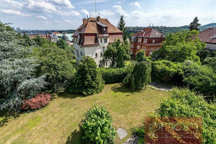 Pronájem rodinného domu, Praha - Smíchov, U Nesypky, 290 m2