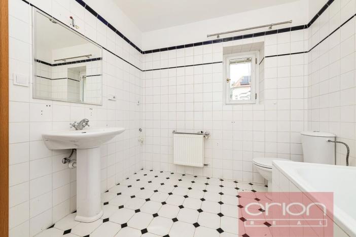 Pronájem rodinného domu, Praha - Smíchov, U Nesypky, 290 m2