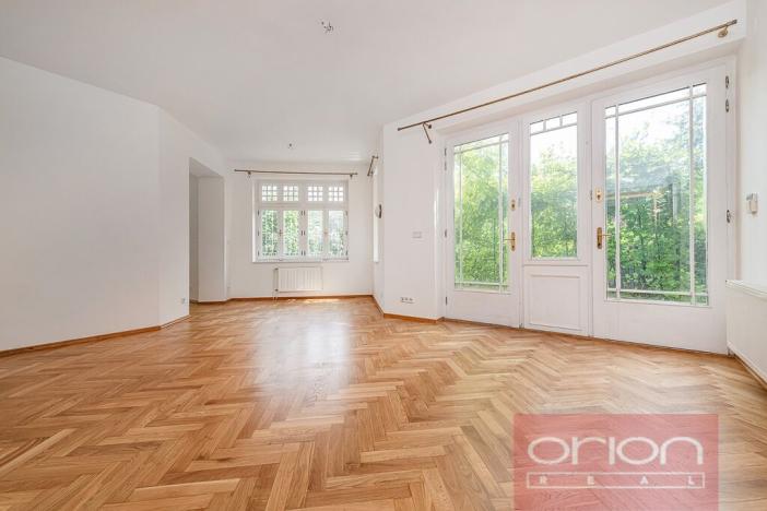 Pronájem rodinného domu, Praha - Smíchov, U Nesypky, 290 m2