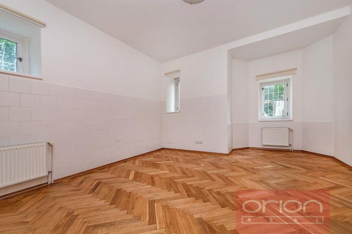 Pronájem rodinného domu, Praha - Smíchov, U Nesypky, 290 m2