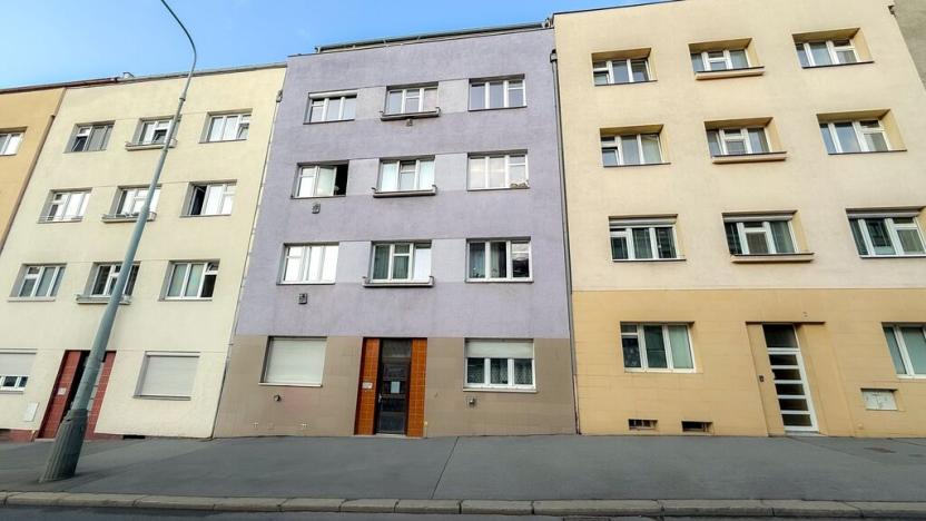 Prodej bytu 2+kk, Praha - Bubeneč, Podbabská, 48 m2