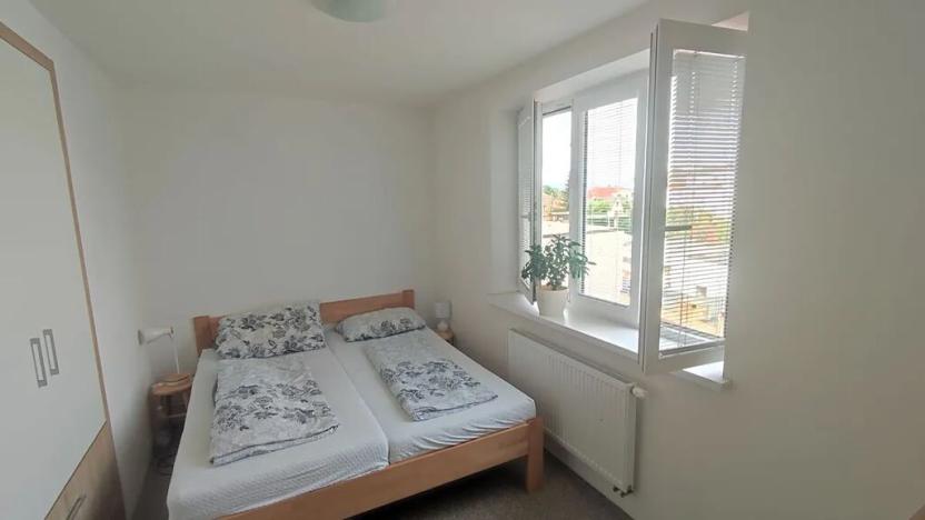 Prodej bytu 3+kk, Hradec Králové, Bozděchova, 63 m2