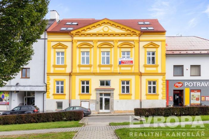 Prodej bytu 1+kk, Žirovnice, Havlíčkovo náměstí, 54 m2