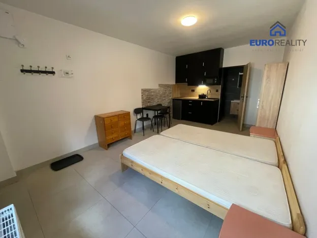 Pronájem bytu 1+kk, Mariánské Lázně, Palackého, 32 m2