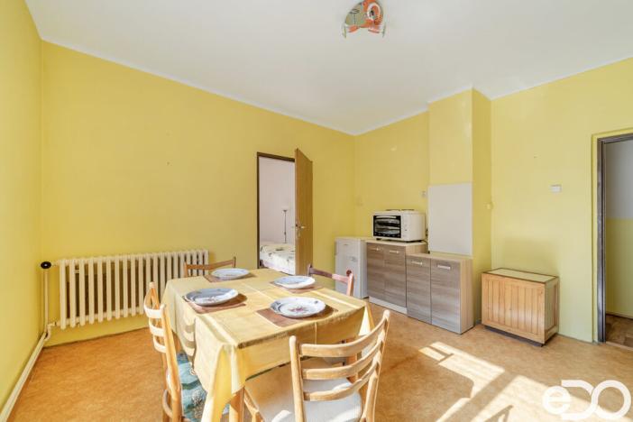 Prodej bytu 2+1, Skřivany, Nádražní, 60 m2