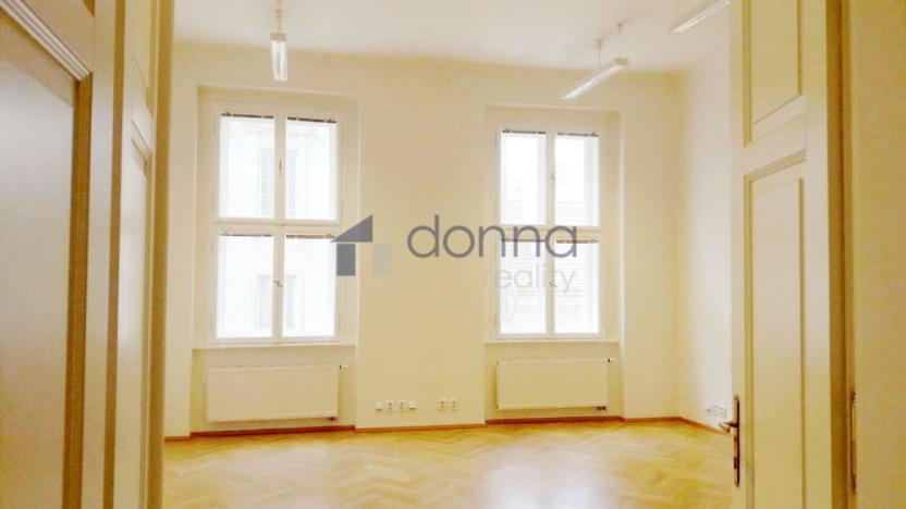 Pronájem kanceláře, Praha, Politických vězňů, 257 m2
