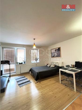 Prodej bytu 1+kk, Praha - Horní Měcholupy, Boloňská, 33 m2