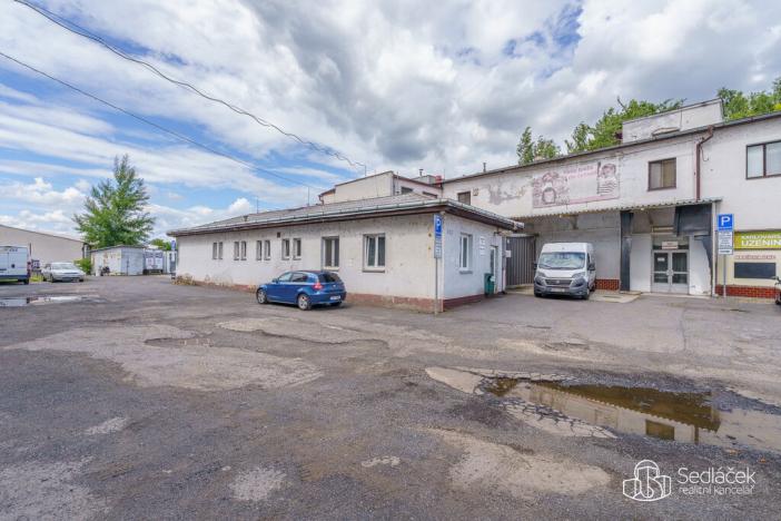 Prodej výrobních prostor, Karlovy Vary - Rybáře, Buchenwaldská, 823 m2